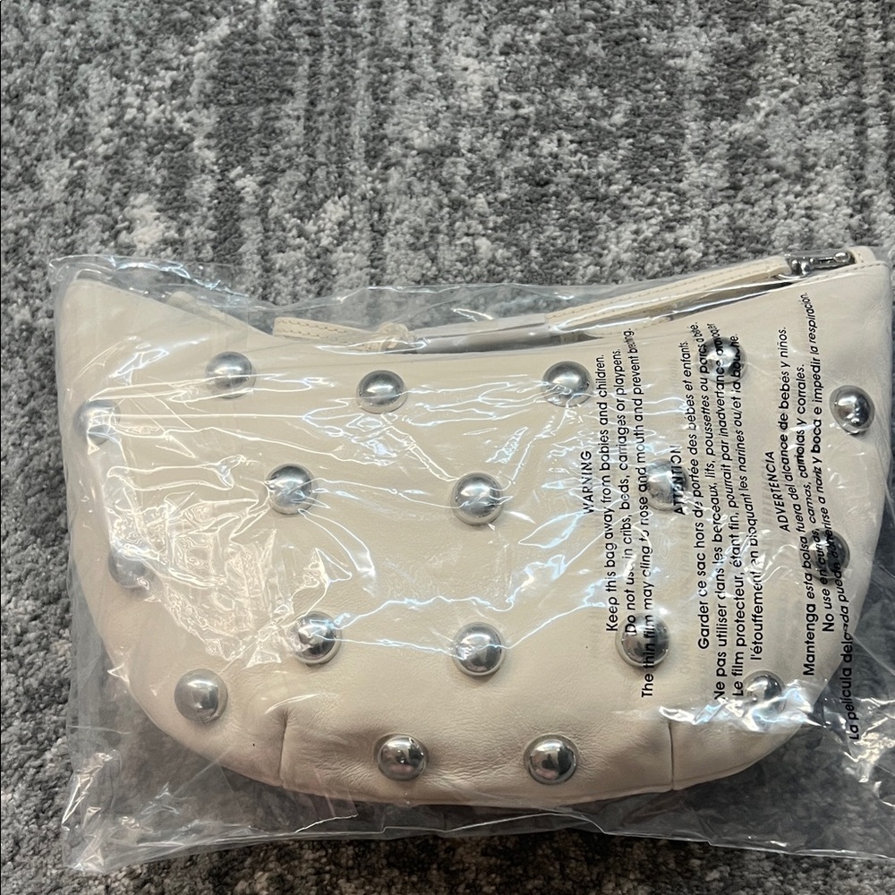 Clare V Lune Cream Studded Shoulder Bag - New in Packaging Never Opened - Picture 3 of 17